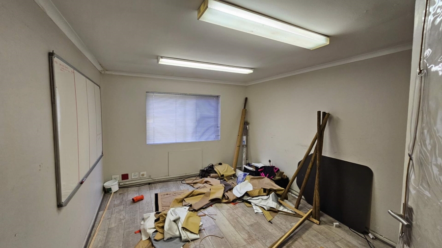 To Let commercial Property for Rent in Elsies River Industrial Western Cape